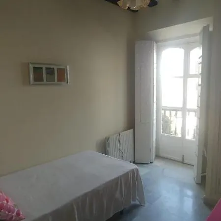 Apartamento Cuatro Torres Apartment *